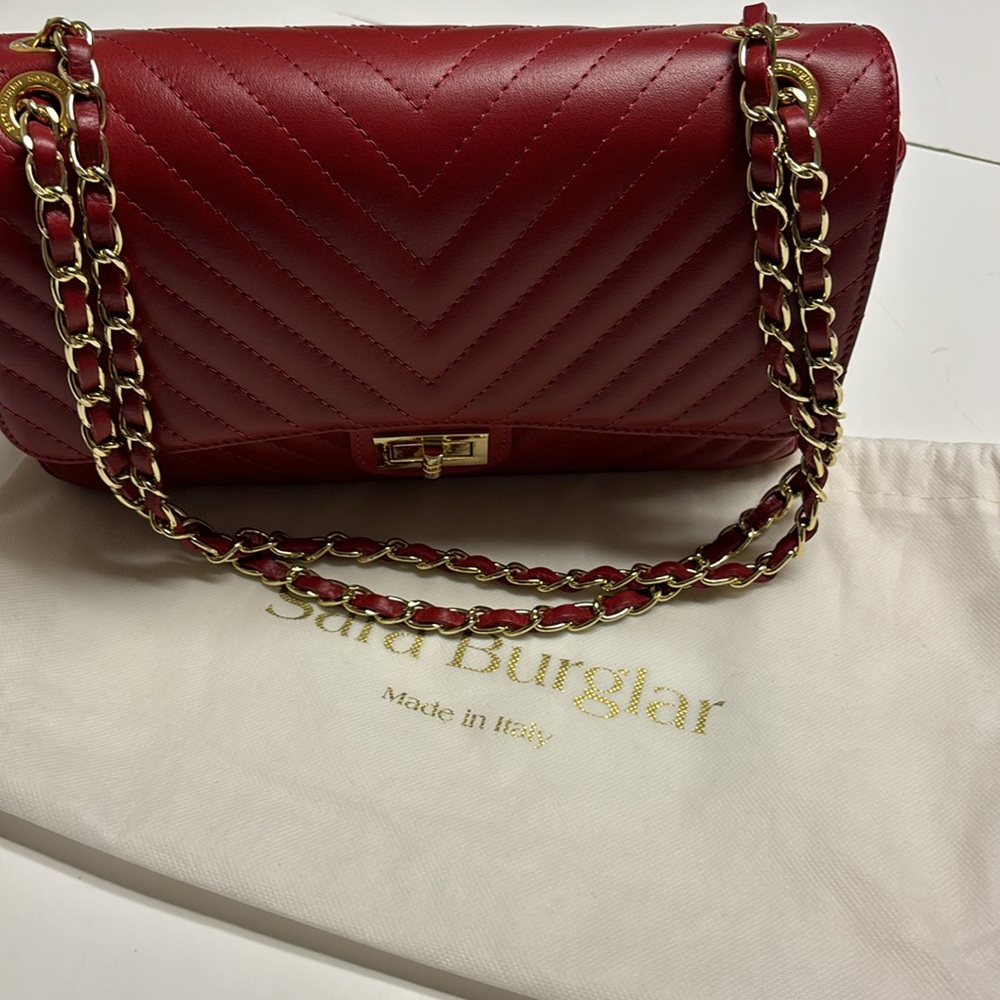 Sara burglar Red leather Gioia Turnlock chevron quilted
Handbag